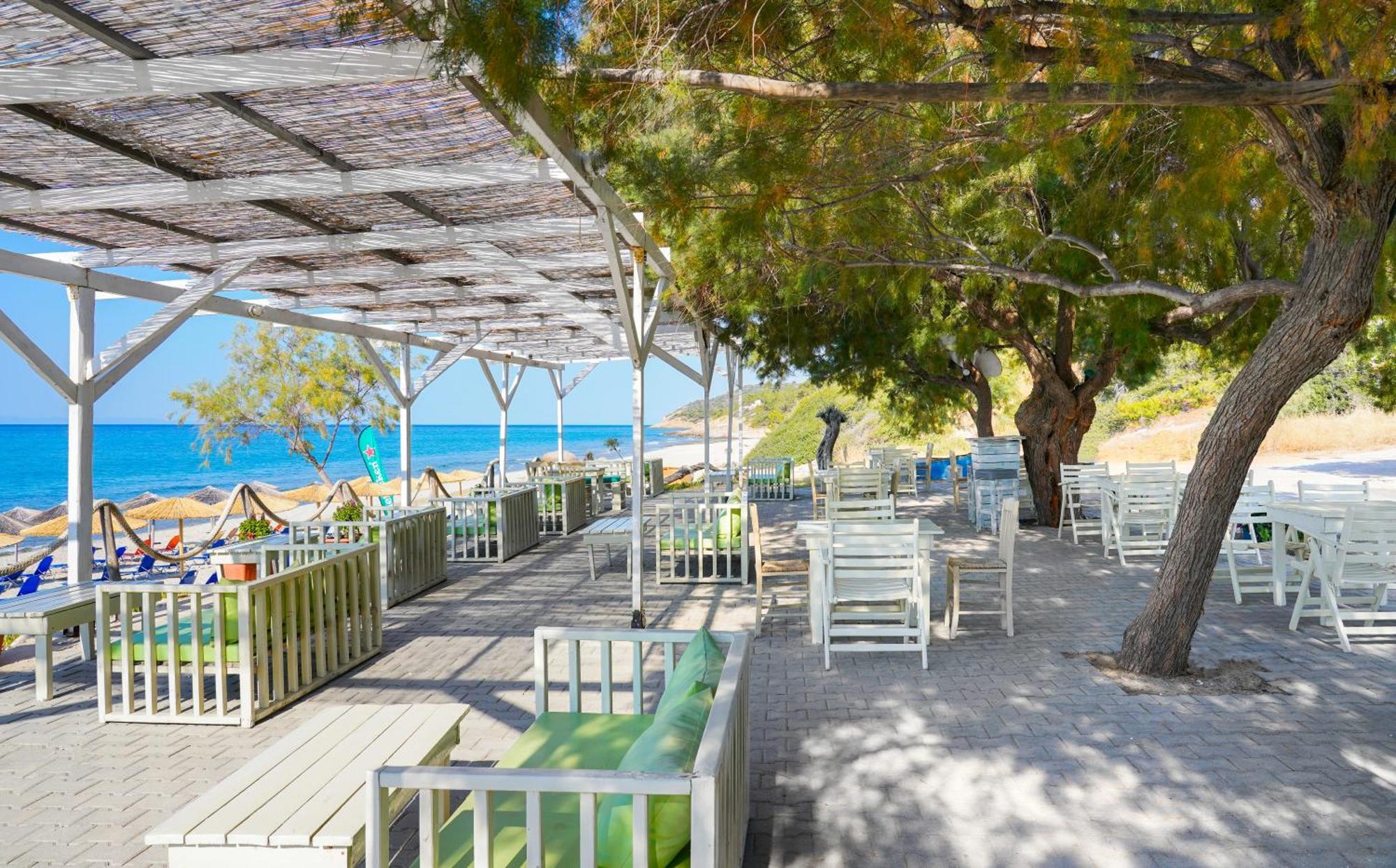 Boutique Giannikis By The Beach リメナリア エクステリア 写真